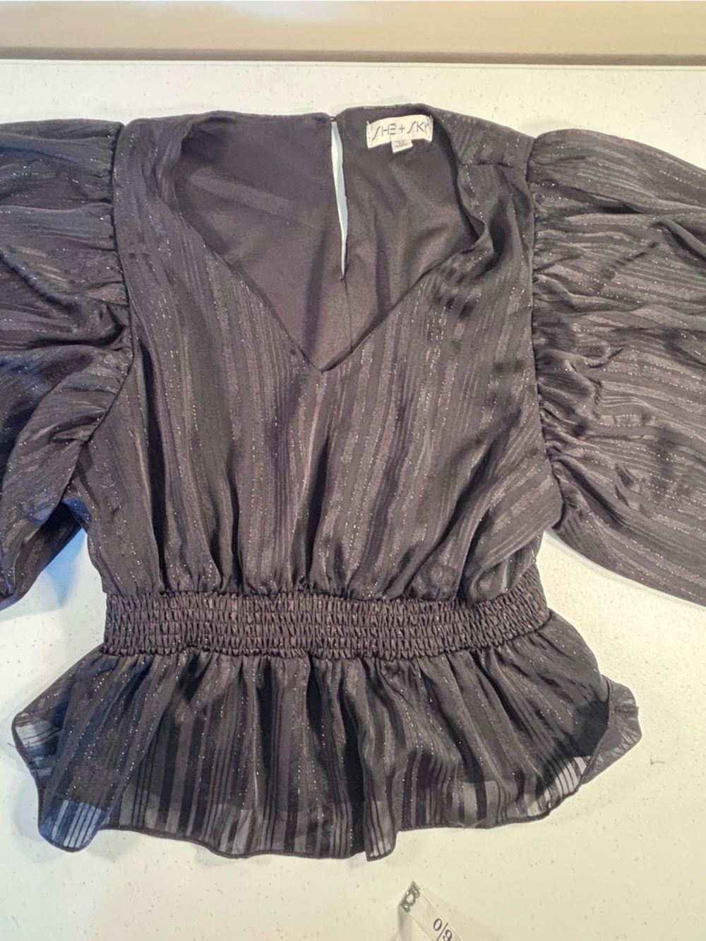 She+Sky black large sleeve cinched waist top sz M